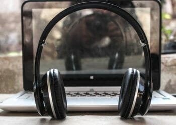 best gaming headphone under 2000